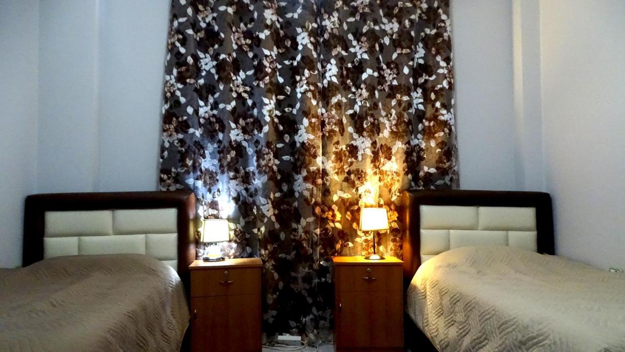 Shoshi Apartment *