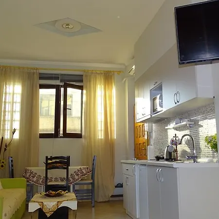 Central Apartments Shoshi Tirana Room photo