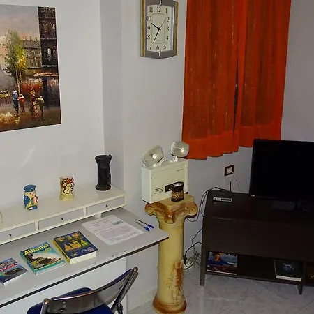 Central Apartments Shoshi Tirana Room photo